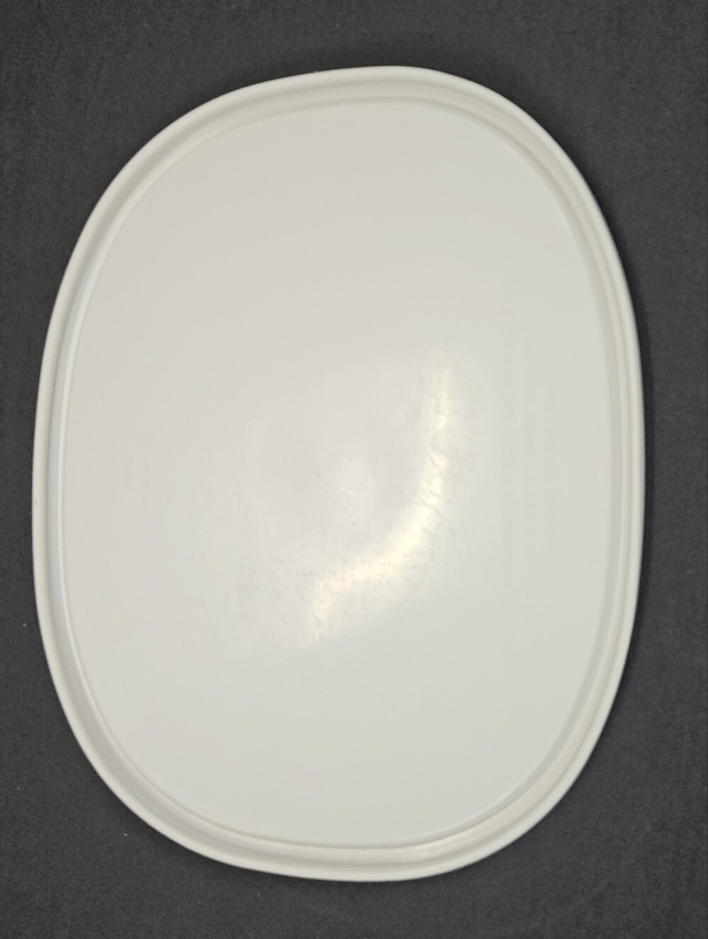 CorningWare Oval White Plastic Lid - Picture 2 of 5